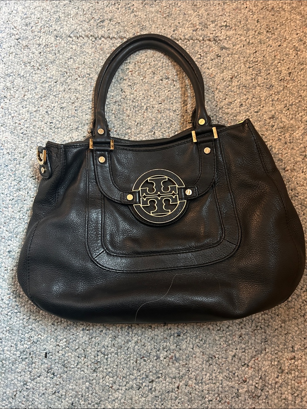 Tory Burch Black Leather Shoulder Bag with Gold Logo